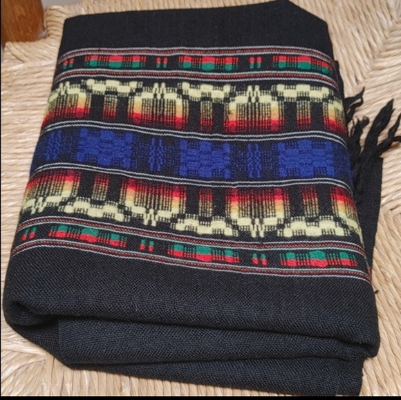 FINAL REDUCTION Native Hand Woven Black Wool Shawl w Embroidery - Picture 8 of 8